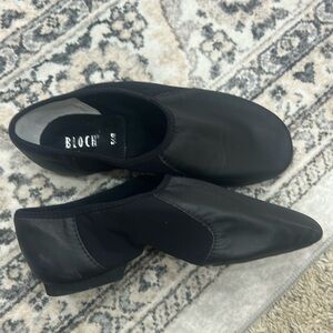 Black Dance Jazz Shoes Leather - Bloch